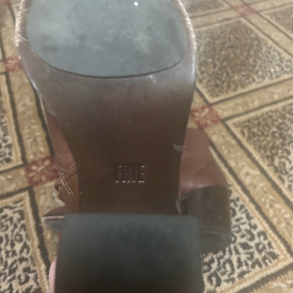 Frye side zip ankle boots - Picture 6 of 7